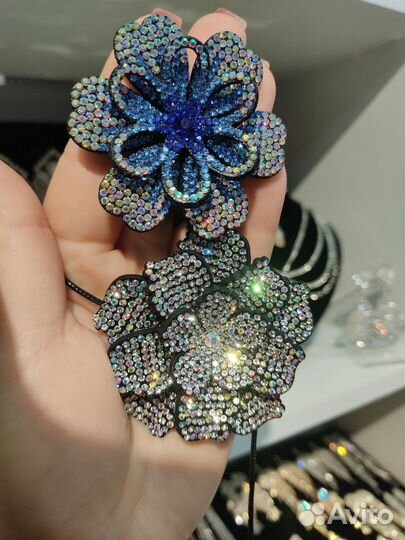Новый чокер цветок в стразах на шнурке тренд хит
