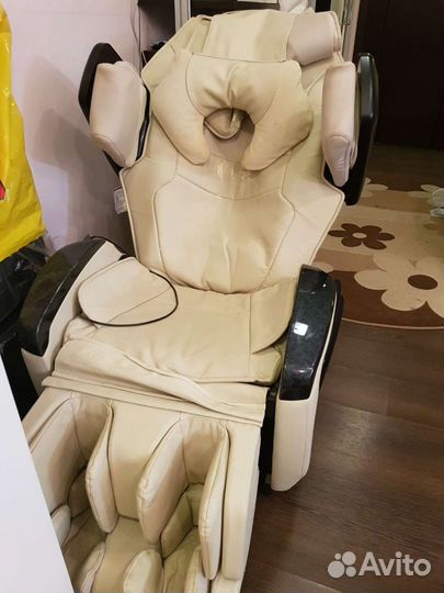 Массажное кресло