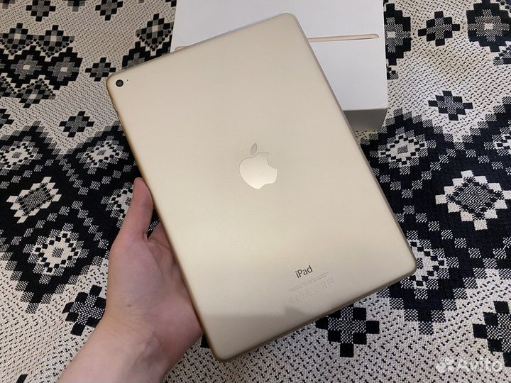 iPad air 2 gold