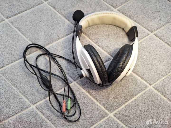 Игровые наушники с микрофоном