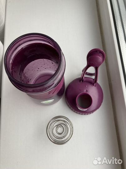 Шейкер blender bottle