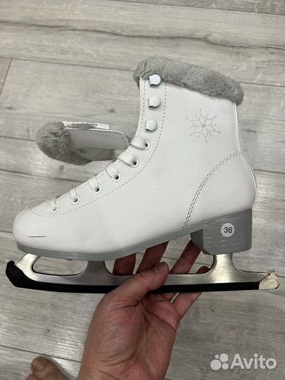 Коньки для девочки 36 размер