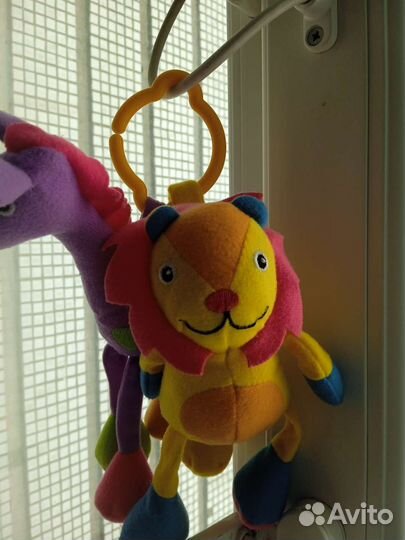 Игрушки мягкие для игрового коврика