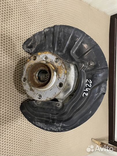 Поворотный кулак левый bmw x3 f25