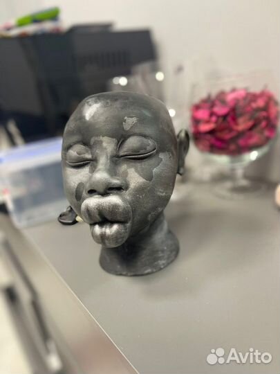 Бюст статуатка