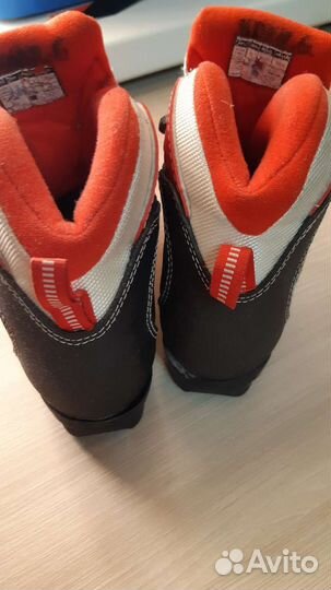 Лыжные ботинки rossignol 35