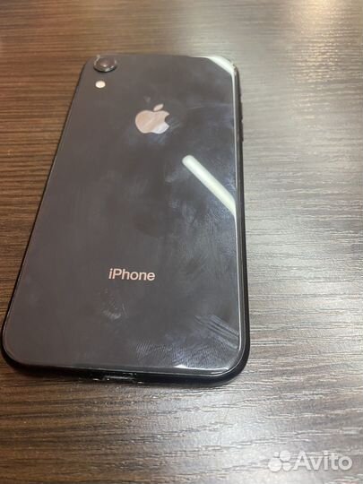iPhone Xr, 64 ГБ