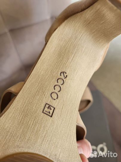 Босоножки ecco 40
