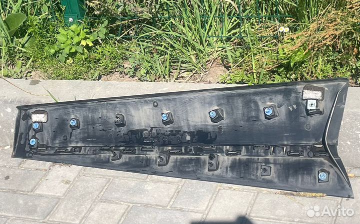 Молдинги на двери Рено каптюр 2019