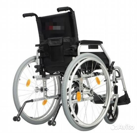 Дешевая инвалидная коляска Base 195
