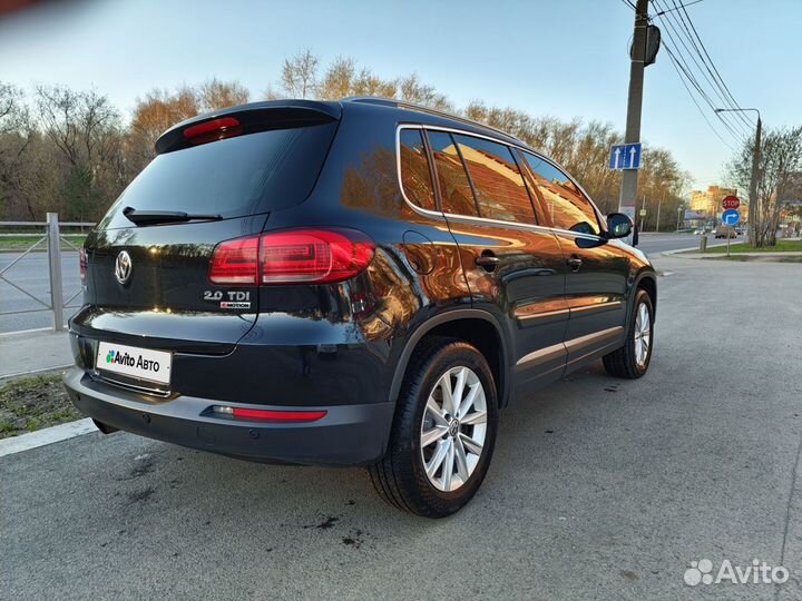 Volkswagen Tiguan 2.0 AT, 2015, 180 000 км