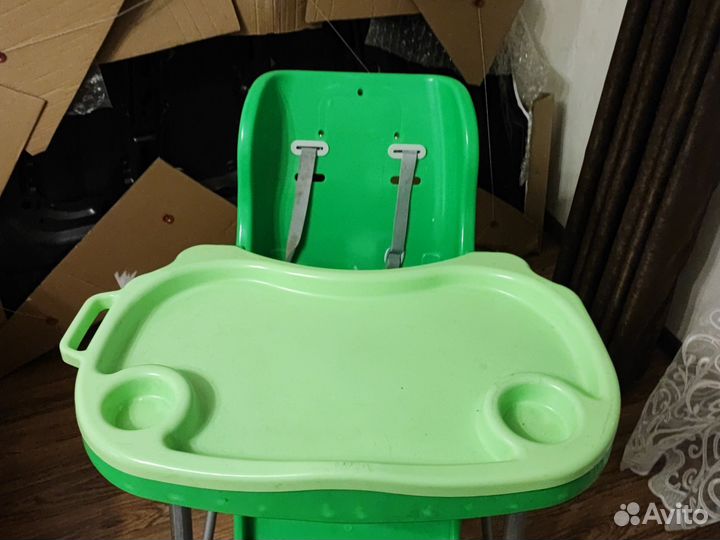 Детский стульчик для кормления