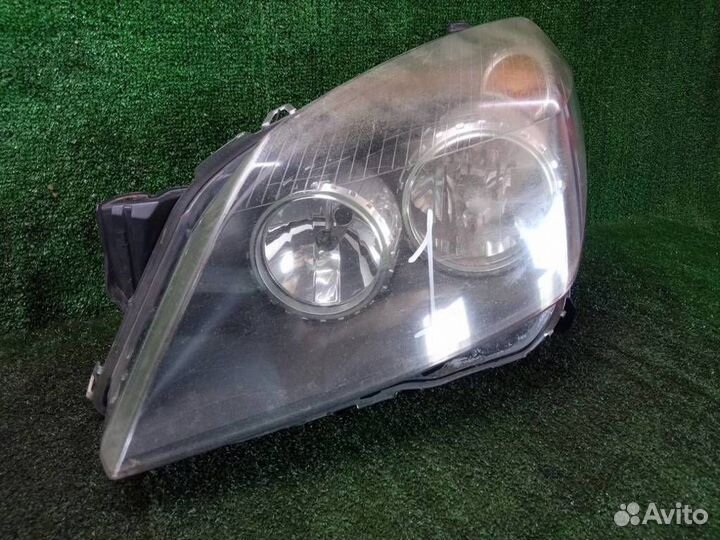 Фара левая Opel Astra H (2004-2014)