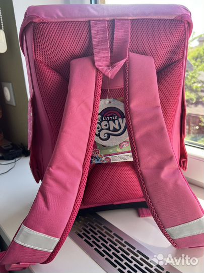 Рюкзак школьный для девочки новый