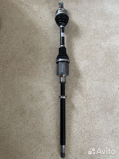 Новый левый привод в сборе Mercedes GLC X253