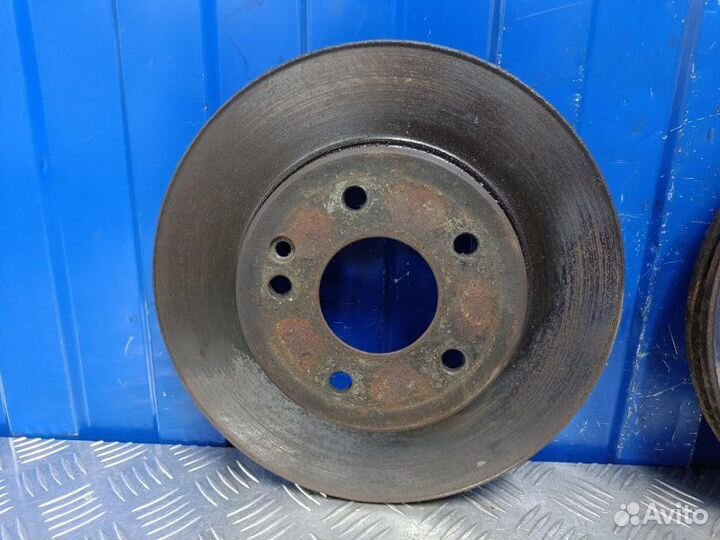 Диски тормозные комплект передние Mercedes-Benz