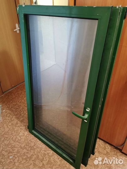 Балконные окна (зелёные)