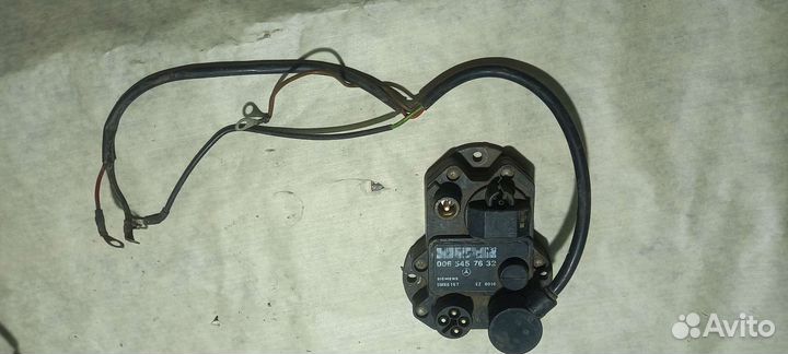 Блок управления зажиганием Mercedes-Benz W124