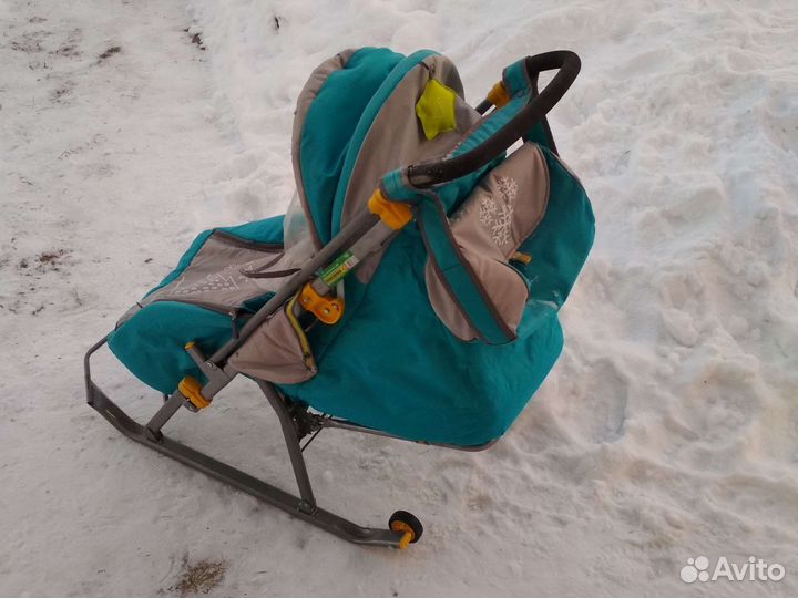 Санки -коляски,синие и розовые