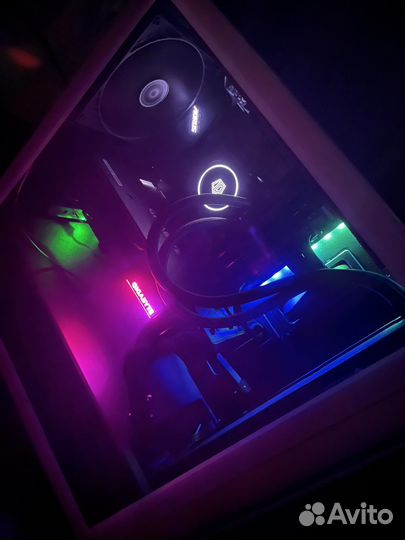 Игровой пк 23года на водяном охлождении