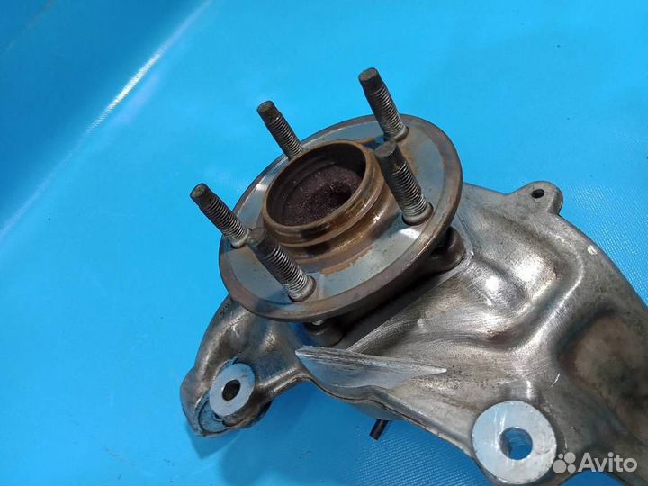 Кулак поворотный передний левый Jaguar XJ X351 (2