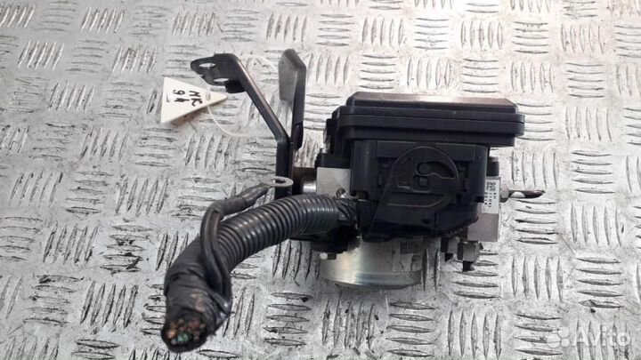 Блок управления тормозами/насос ABS Nissan X-Trail