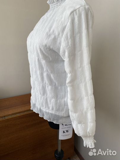 Блузка новая 42-46