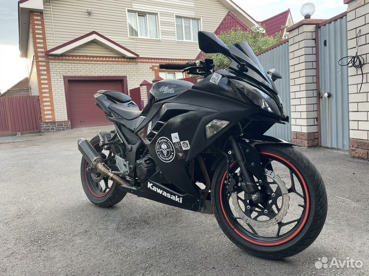 Kawasaki Ninja 300