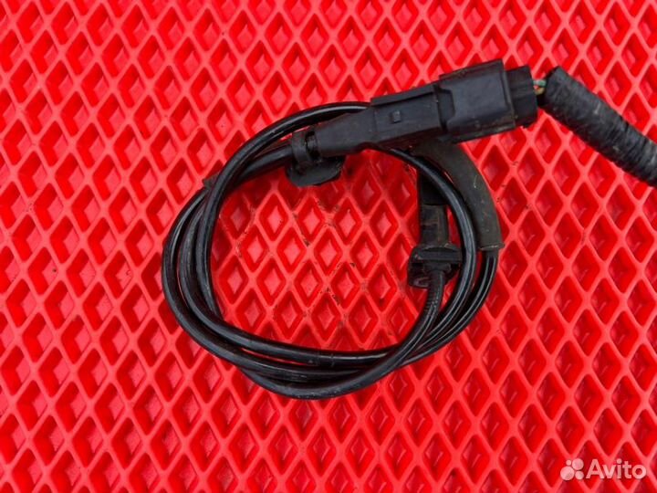 Датчик abs передний Nissan Note HE12 HR12DE 2018