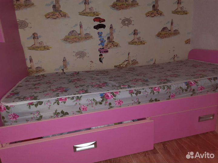 Детская мебель для девочки бу