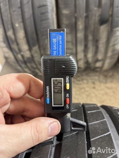 Viatti Strada Asimmetrico V-130 205/55 R16