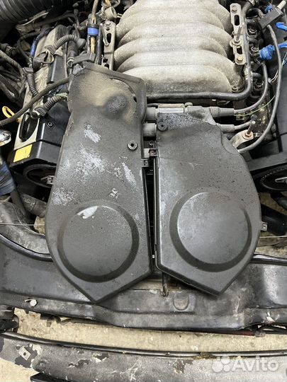 Кожух грм Audi 100 C4 V6