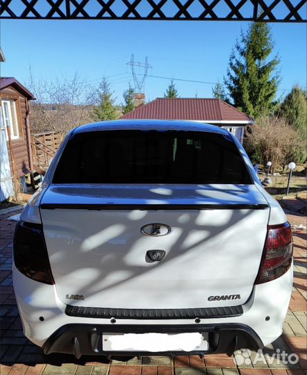 Дифуззор заднего бампера Гранта 2190 седан