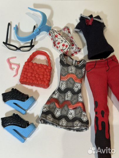 Набор одежды для куклы Monster High deluxe Ghoulia