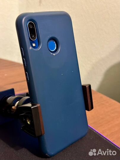 HUAWEI P20 Lite, 4/64 ГБ