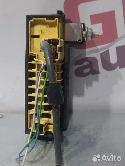 Блок предохранителей Citroen c4 b7, Peugeot 308