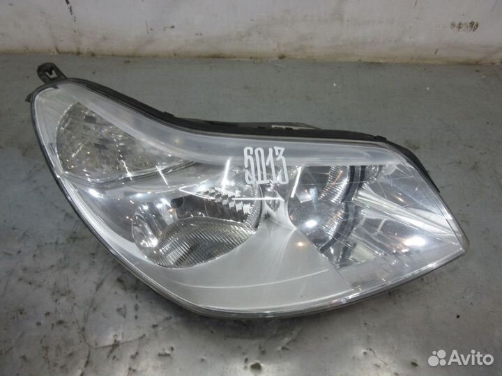 Фара правая Citroen C5 2004-2008