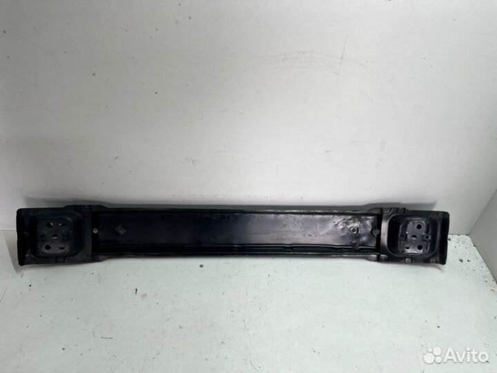 Усилитель бампера задний Toyota Camry V70/V75