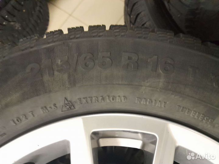 Зима шипы continental 215 65 16 литье 5*114.3