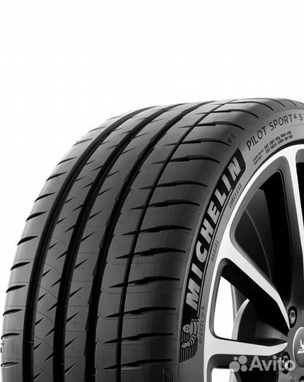 Michelin Pilot Sport 4 S 245/40 R19 98Y