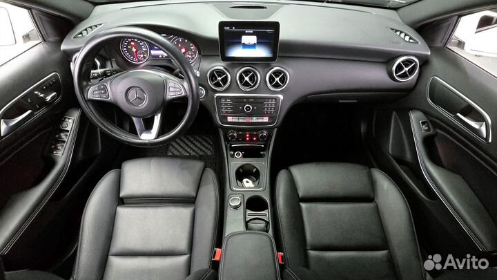 Mercedes-Benz A-класс 2.0 AMT, 2018, 44 000 км