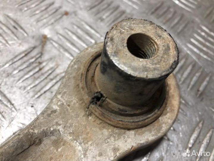 Рычаг задний верхний правый Bmw 7 e66 2001-2008