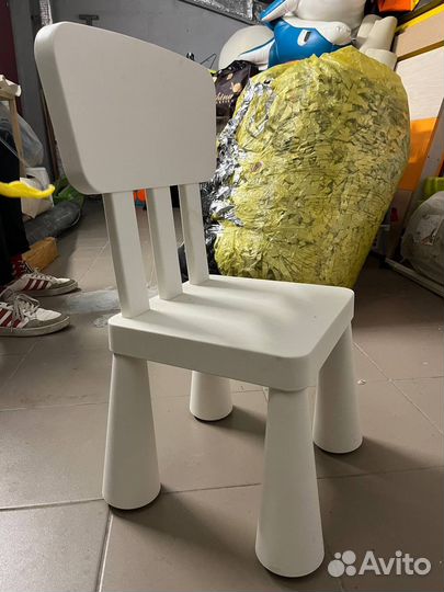 Детский стол и стул IKEA