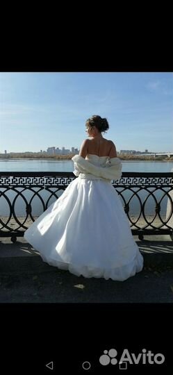 Платье свадебное 48-50