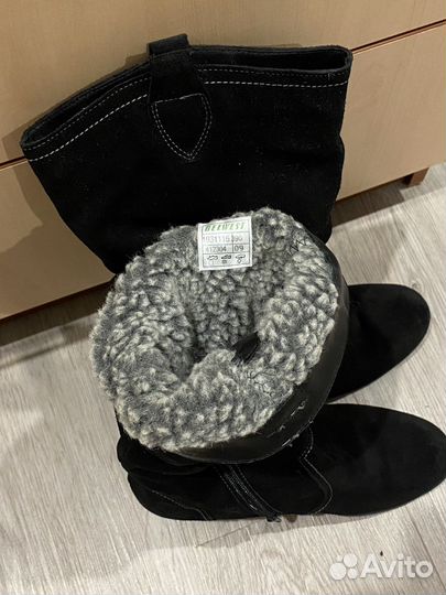 Зимние женские сапоги