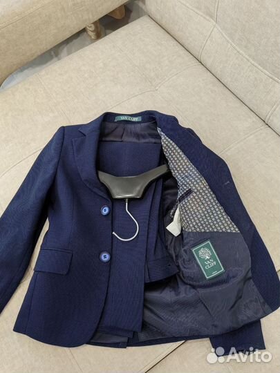 Пиджак с брюками