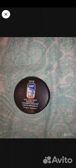 Хоккейная шайба