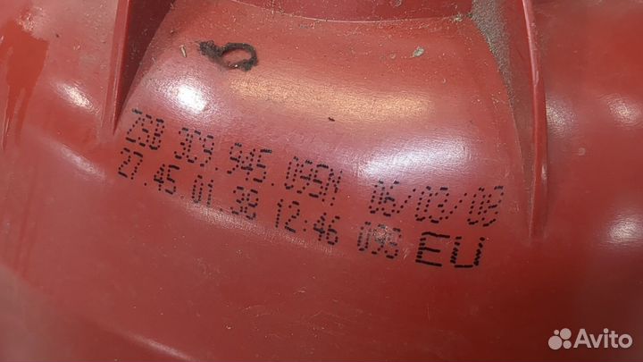 Фонарь (задний) левый Volkswagen Passat 6