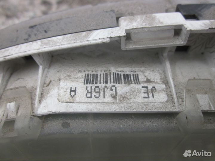 Mazda 6 GG панель приборов