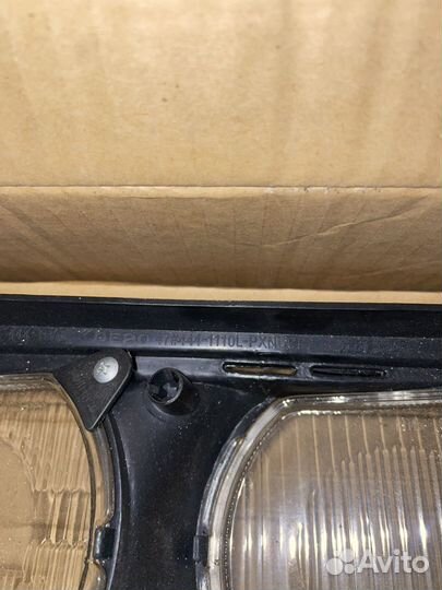 Стекло фары Bmw E36 левое тип Hella